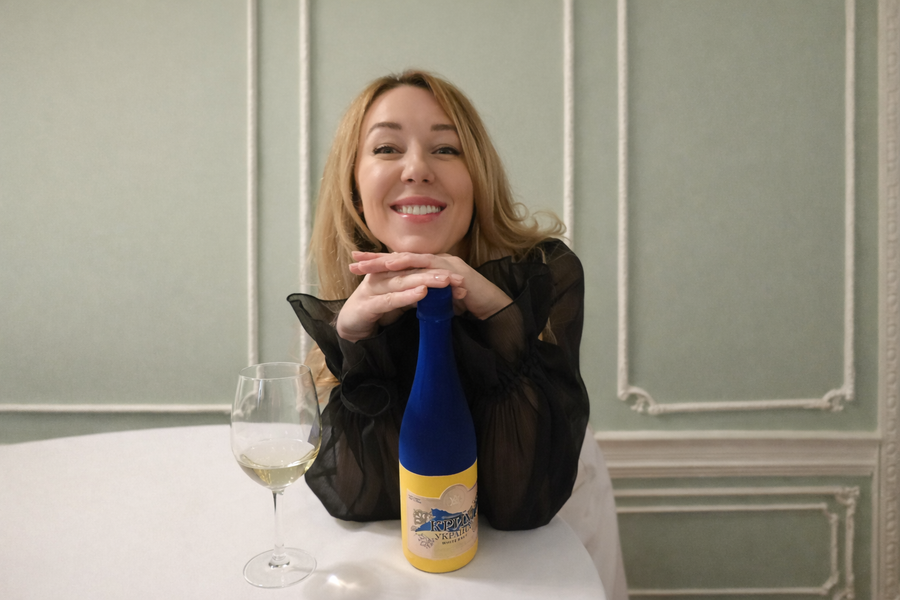 Natalie Lysenko of Artwine